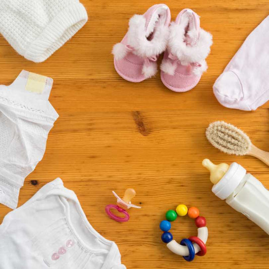 Was braucht man wirklich alles für sein neugeborenes Baby?