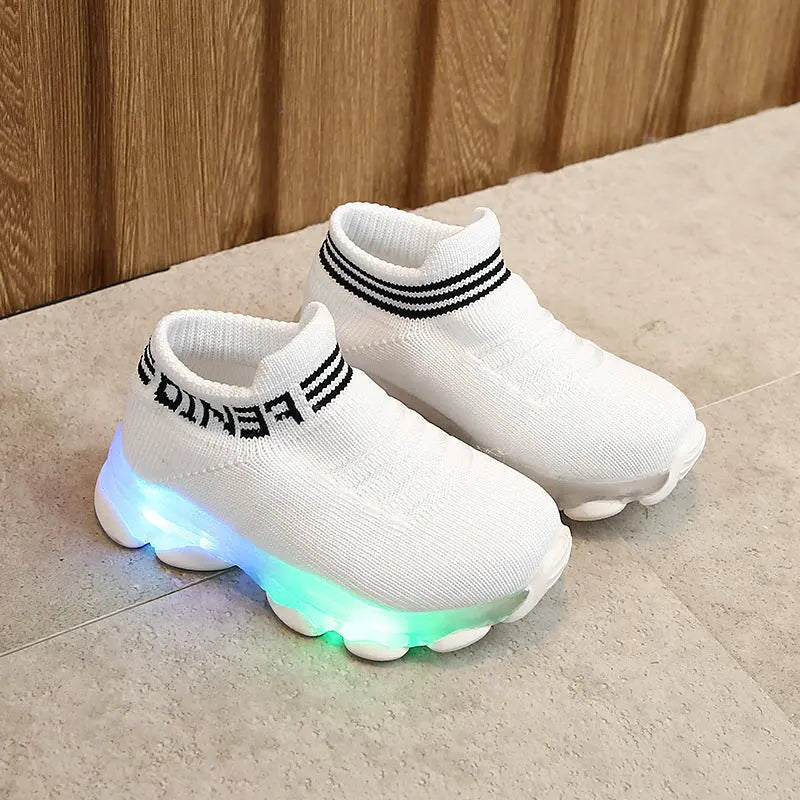 Kinder Sneaker mit Sohlenbeleuchtung