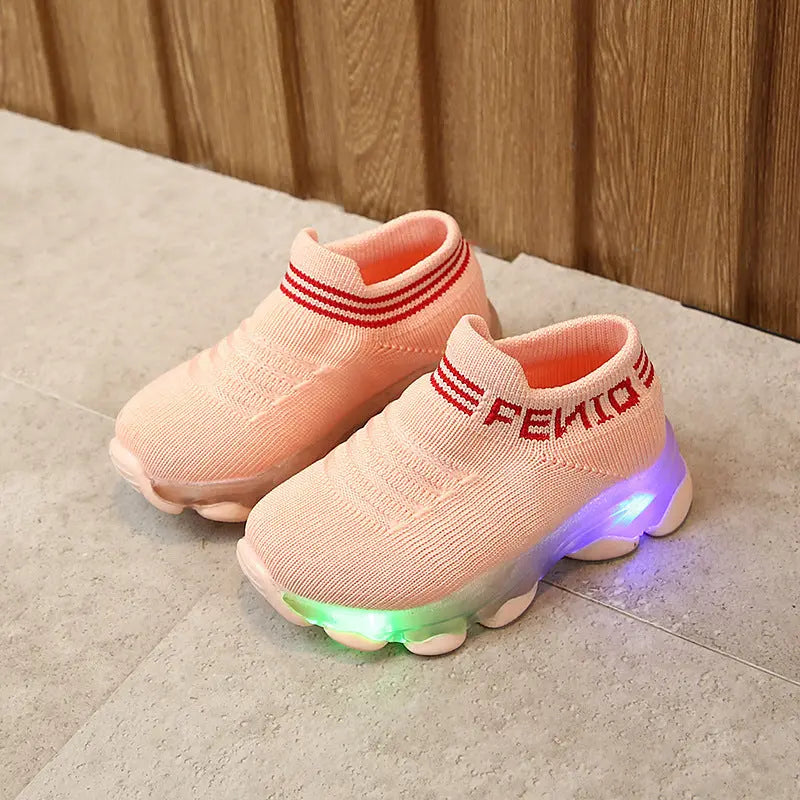 Kinder Sneaker mit Sohlenbeleuchtung