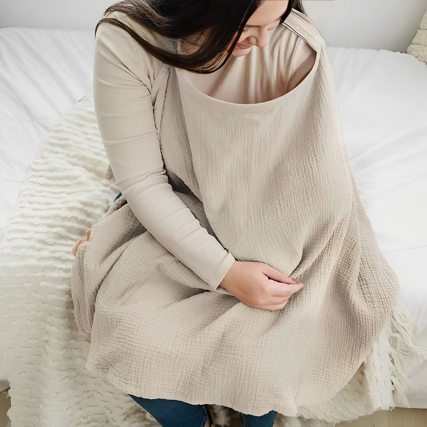 Nursing cover with underwire