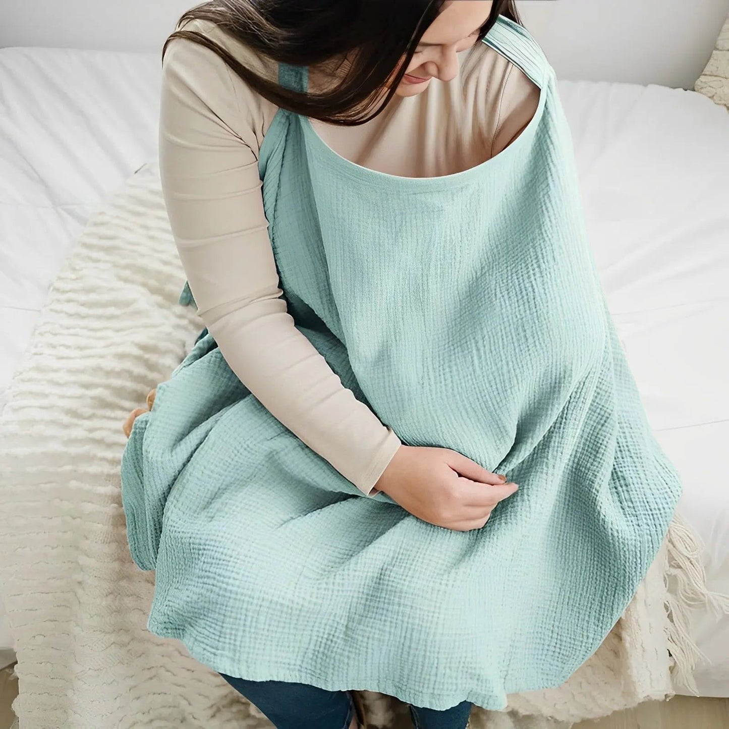 Nursing cover with underwire