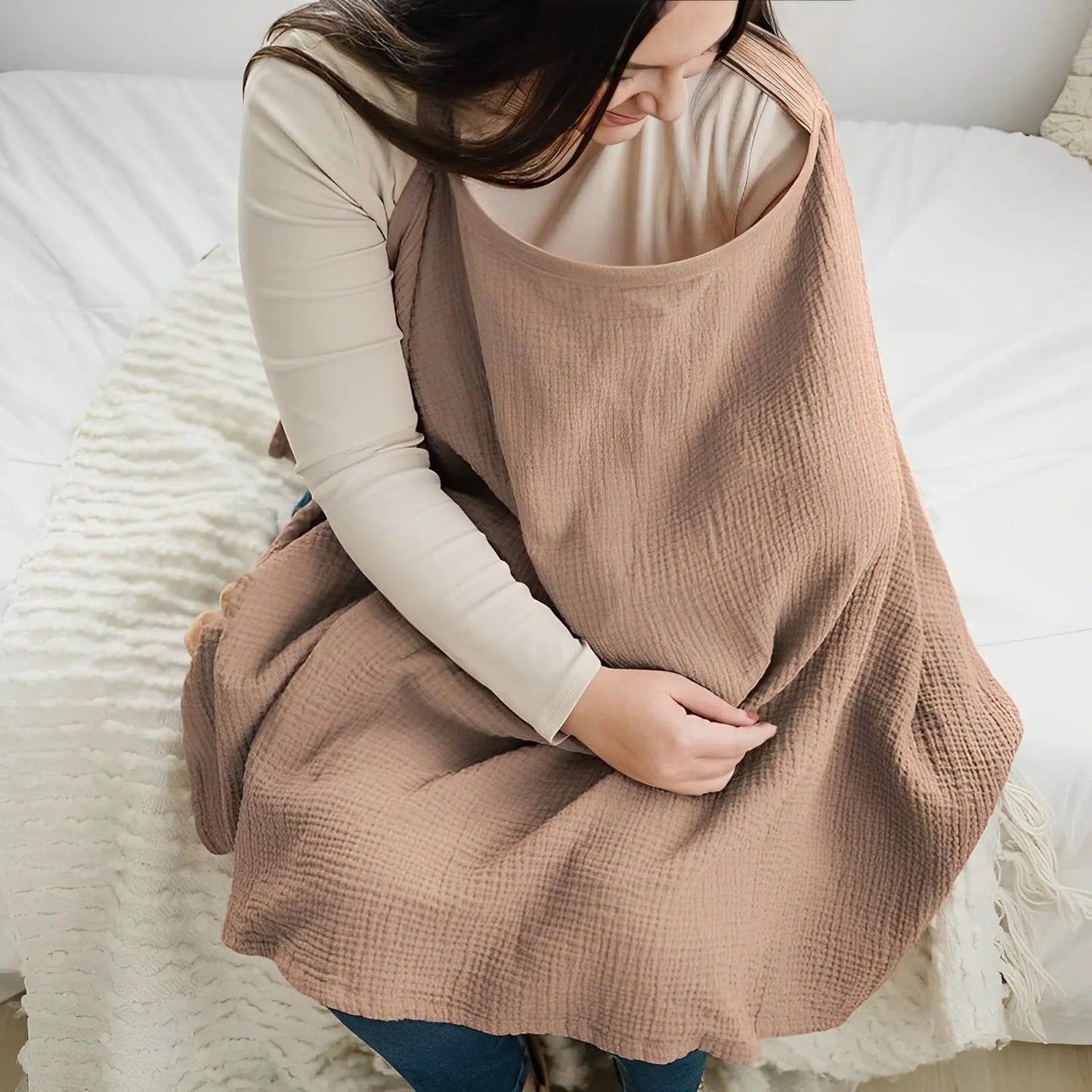 Nursing cover with underwire